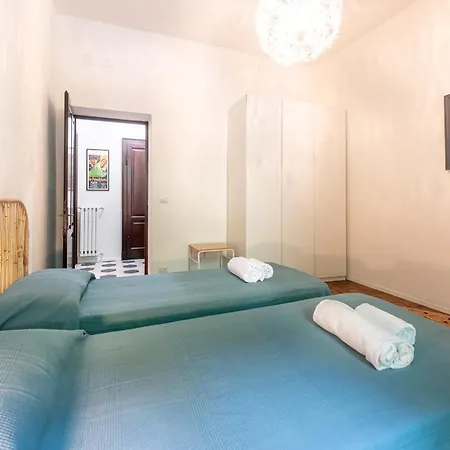 Guesthost - Borgo Bliss In Parma's San Giuseppe District 파르마