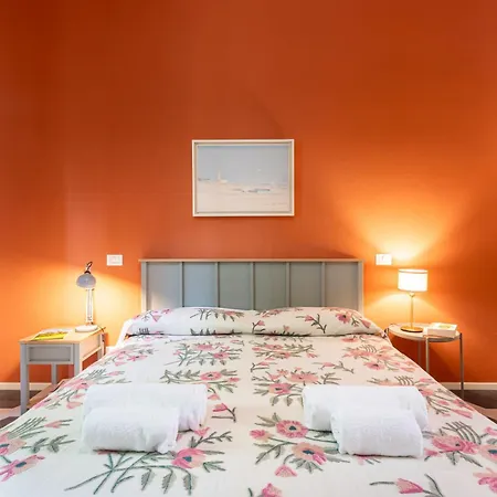 Guesthost - Borgo Bliss In Parma's San Giuseppe District 아파트 *